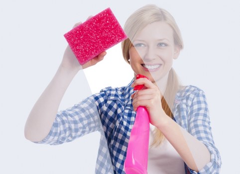 Efficient property clearance in E3 for flats and houses